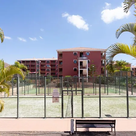 Home2book Bright Pool View El Mocan Appartement *