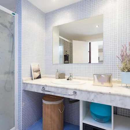 Home2book Bright Pool View El Mocan *