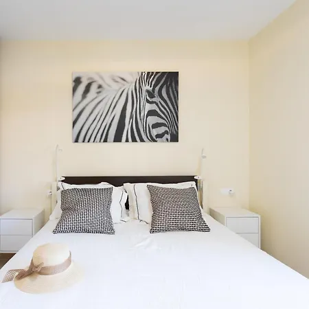 Home2book Bright Pool View El Mocan * 팔름-마르