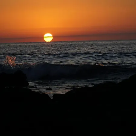 Home2book Bright Pool View El Mocan Lägenhet *