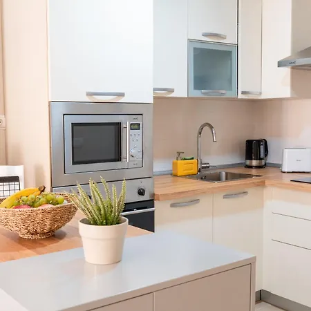 Home2book Bright Pool View El Mocan Apartment *