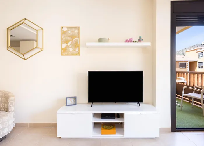 Home2book Bright Pool View El Mocan Apartamento