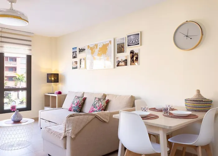 Home2book Bright Pool View El Mocan Διαμέρισμα