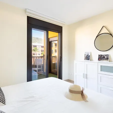 Home2book Bright Pool View El Mocan Апартаменты